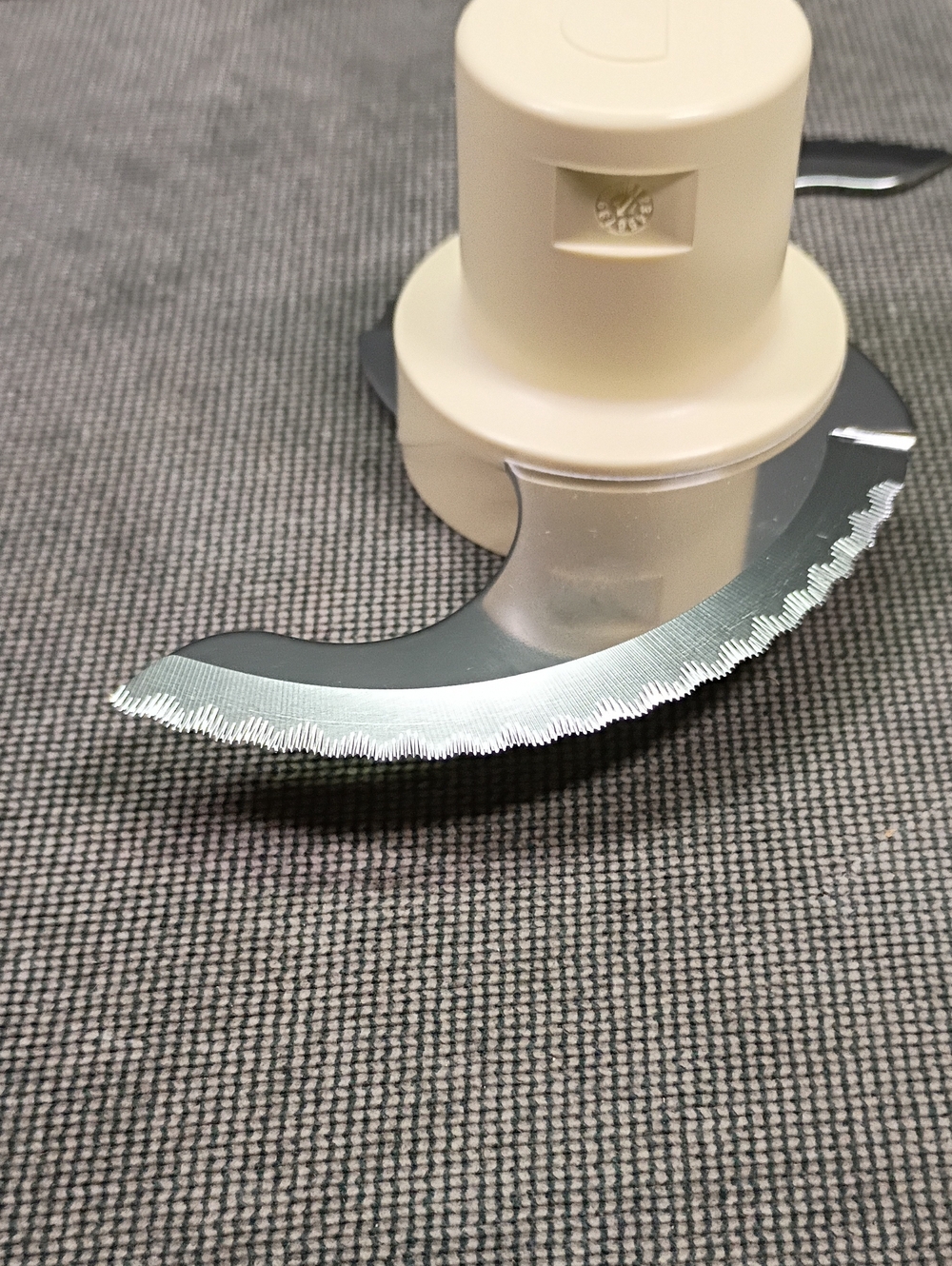 Replacement S Chopping Blade For Cuisinart DLC-8 Food Processors - No Rivets - Picture 4 of 5